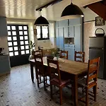 Maison De Famille Chaleureuse *