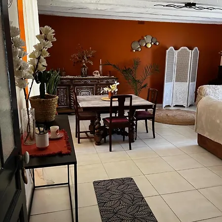 Holiday home Maison De Famille Chaleureuse