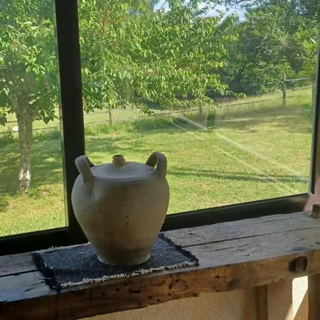 Holiday home Maison De Famille Chaleureuse Bassillac